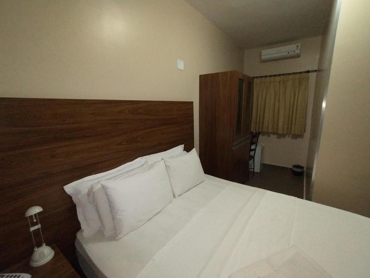 Hotel Albatroz Uberaba Exterior foto