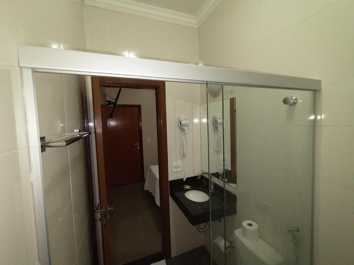 Hotel Albatroz Uberaba Exterior foto