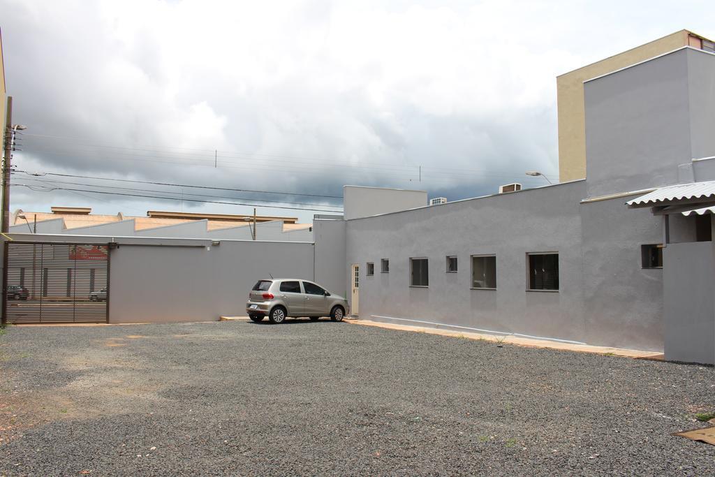 Hotel Albatroz Uberaba Exterior foto